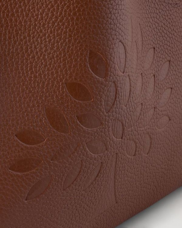 Mulberry | Tree Tote | Bright Oak Heavy Grain | Women