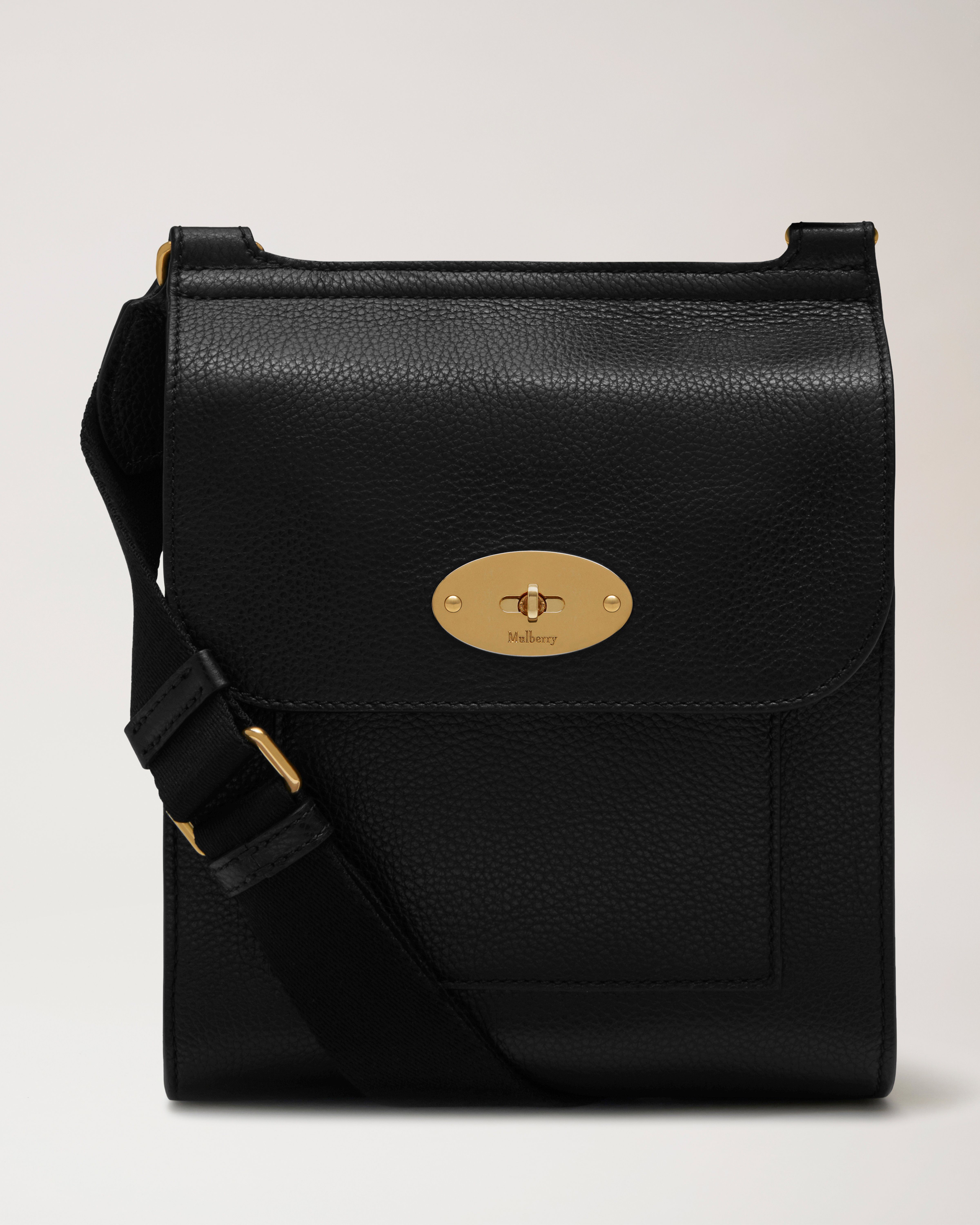 Mulberry pouch online black