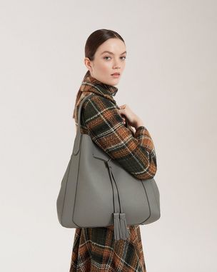 millie-tote-charcoal-heavy-grain