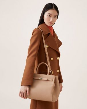 belted-bayswater-with-strap-light-salmon-heavy-grain