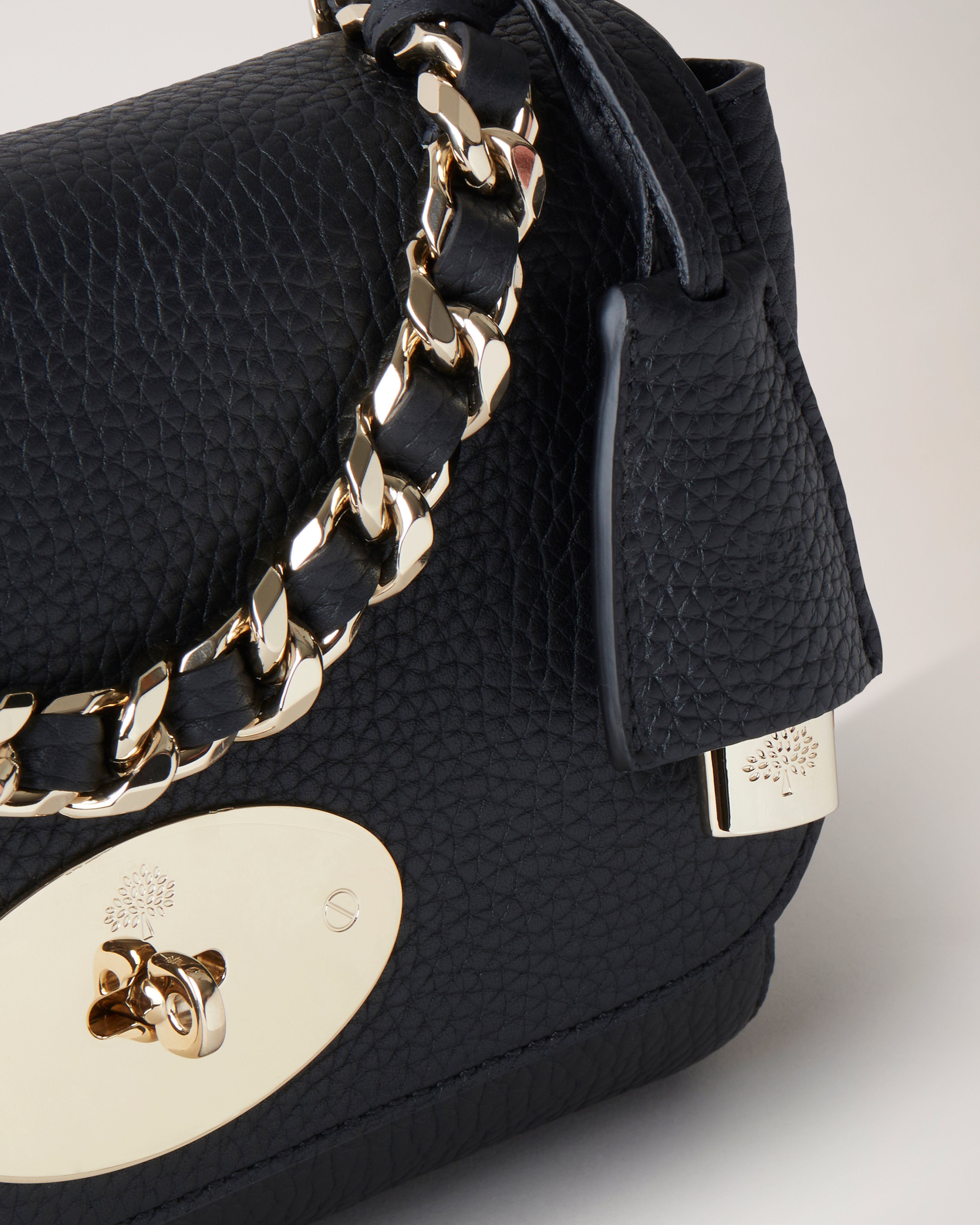 Top Handle Lily Black Heavy Grain Lily Mulberry