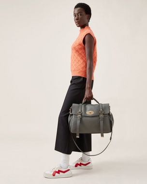 oversized-alexa-charcoal-heavy-grain