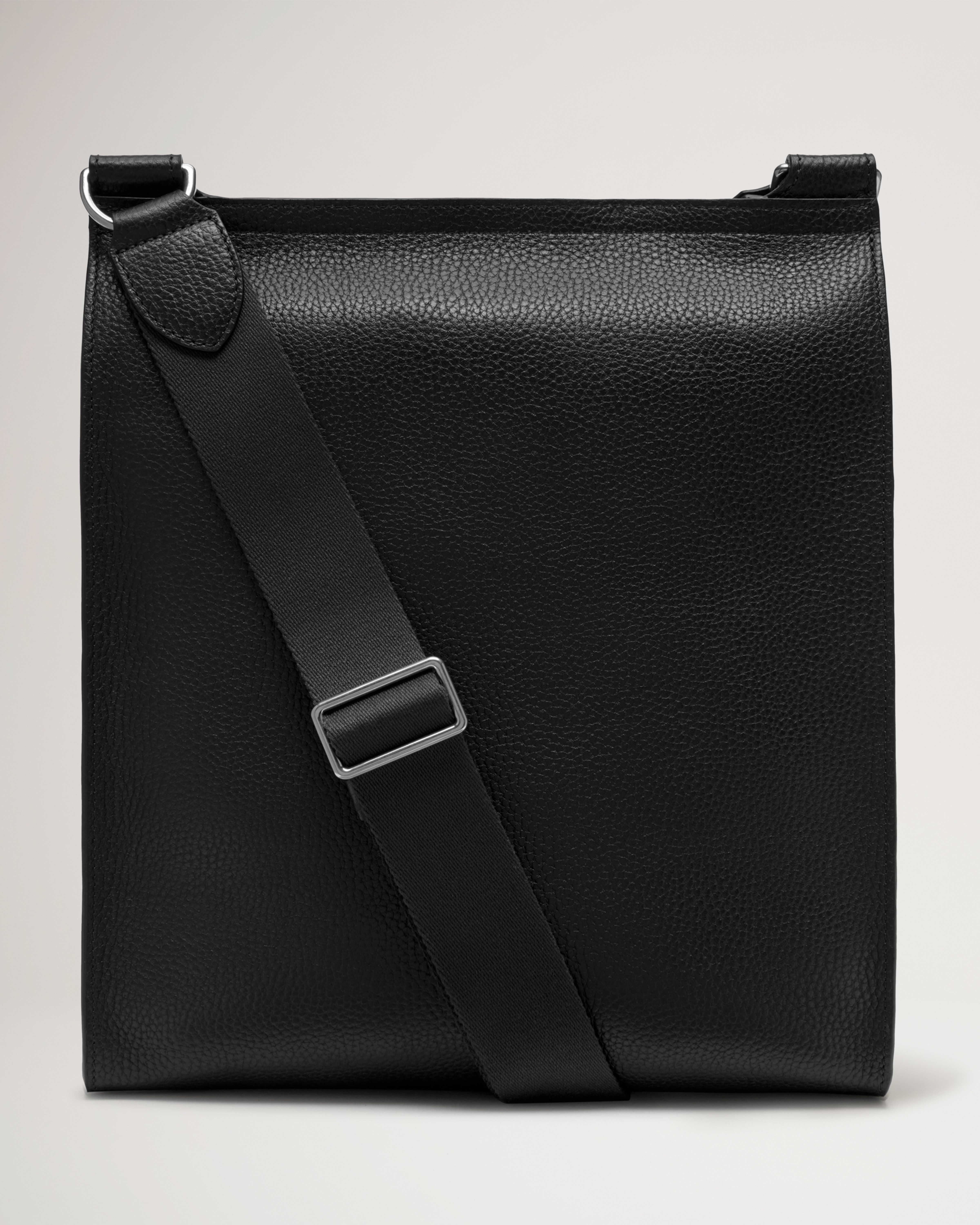 Antony Messenger Black Small Classic Grain Men Mulberry