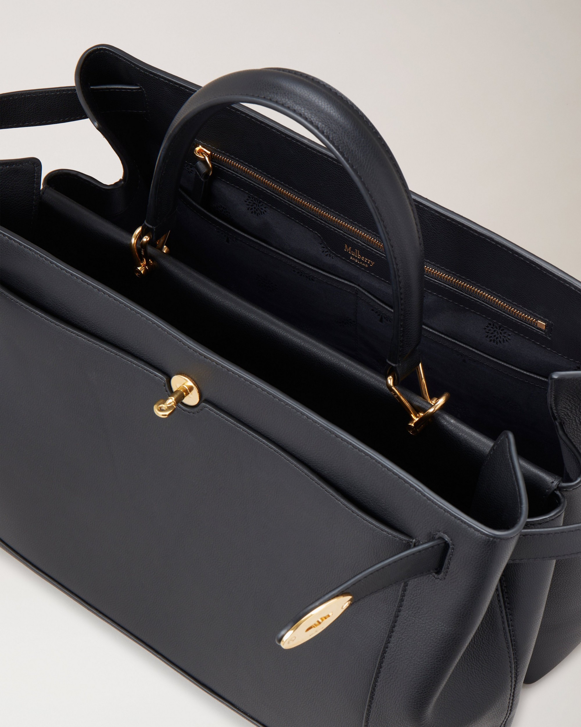 Mulberry | イズリントン | ブラック シルキーカーフレザー | Women Mulberry | イズリントン | ブラック シルキーカーフレザー | Women