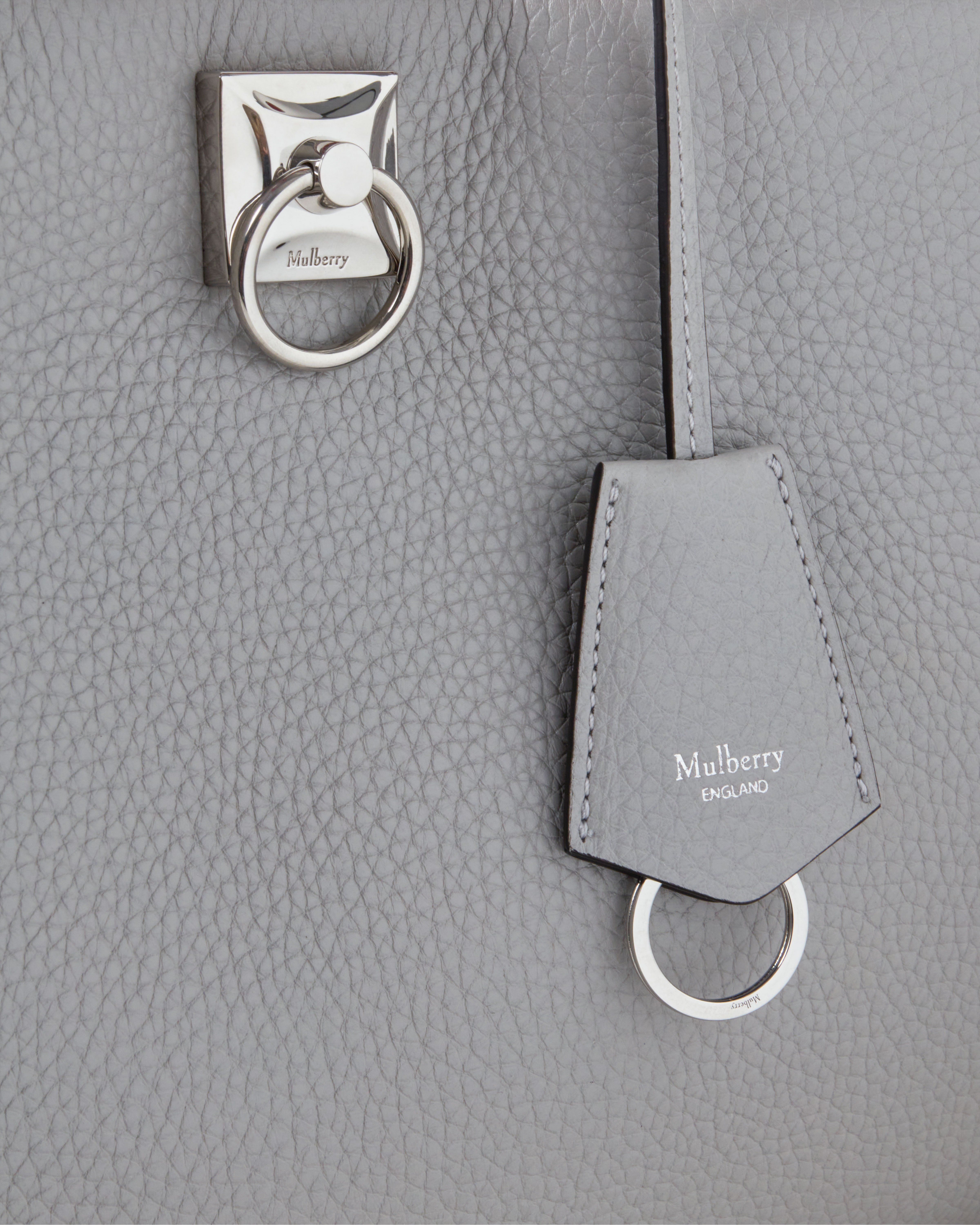 Iris Pale Grey Heavy Grain Women Mulberry