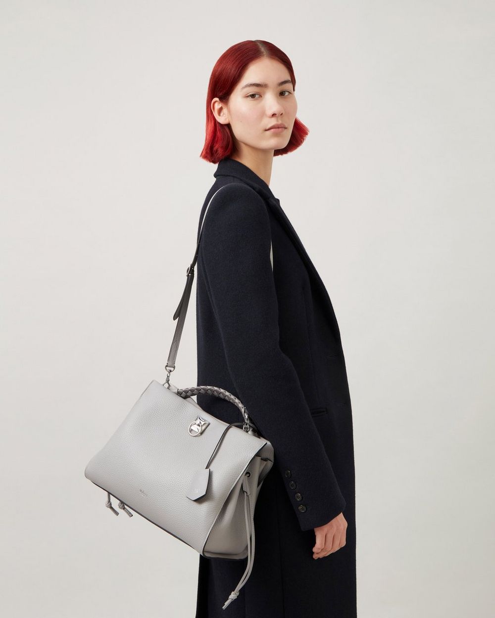 Iris | Pale Grey Heavy Grain | Women | Mulberry