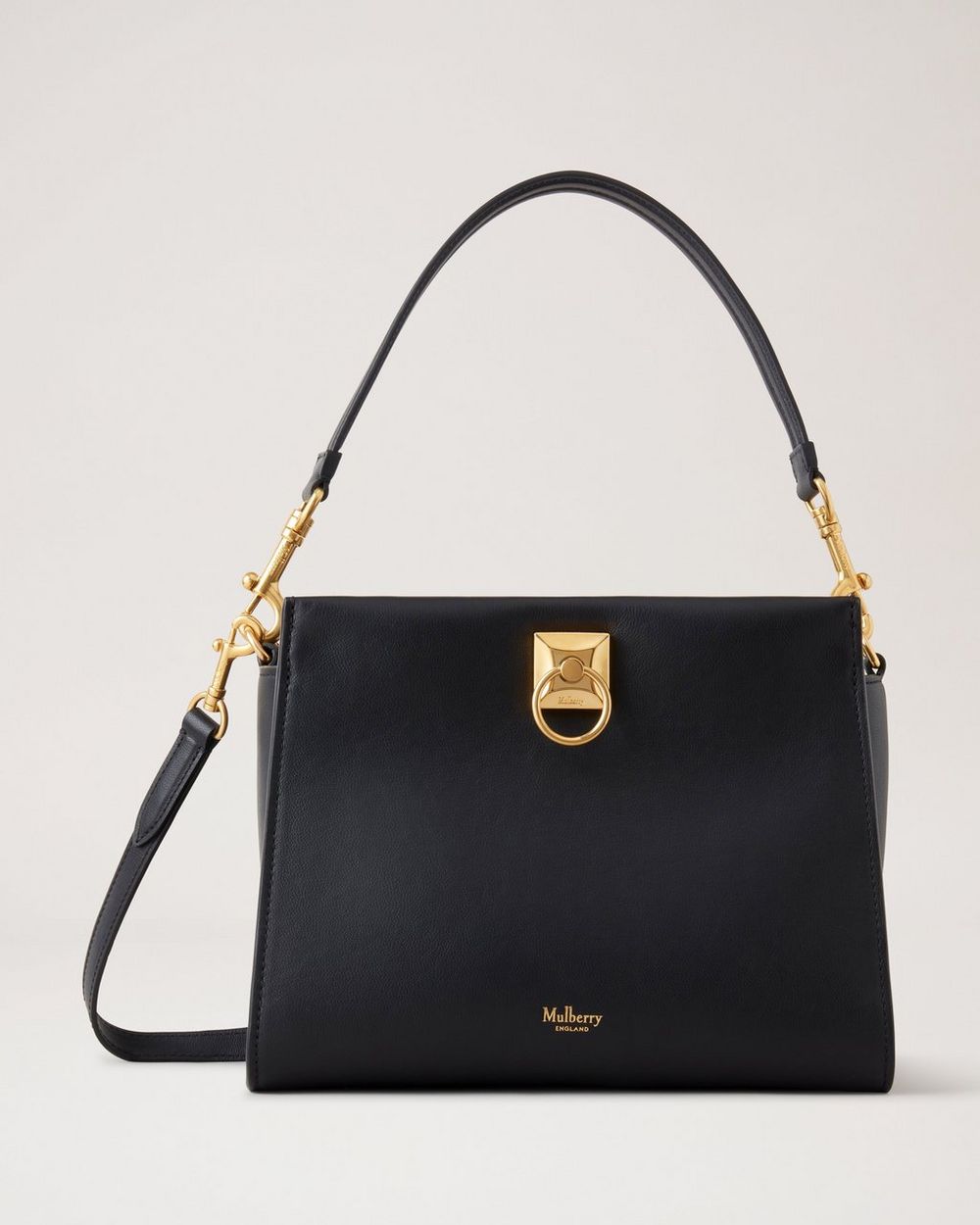 8 Other Reasons Chain Strap Shoulder Bag with Gold Hardware in Black