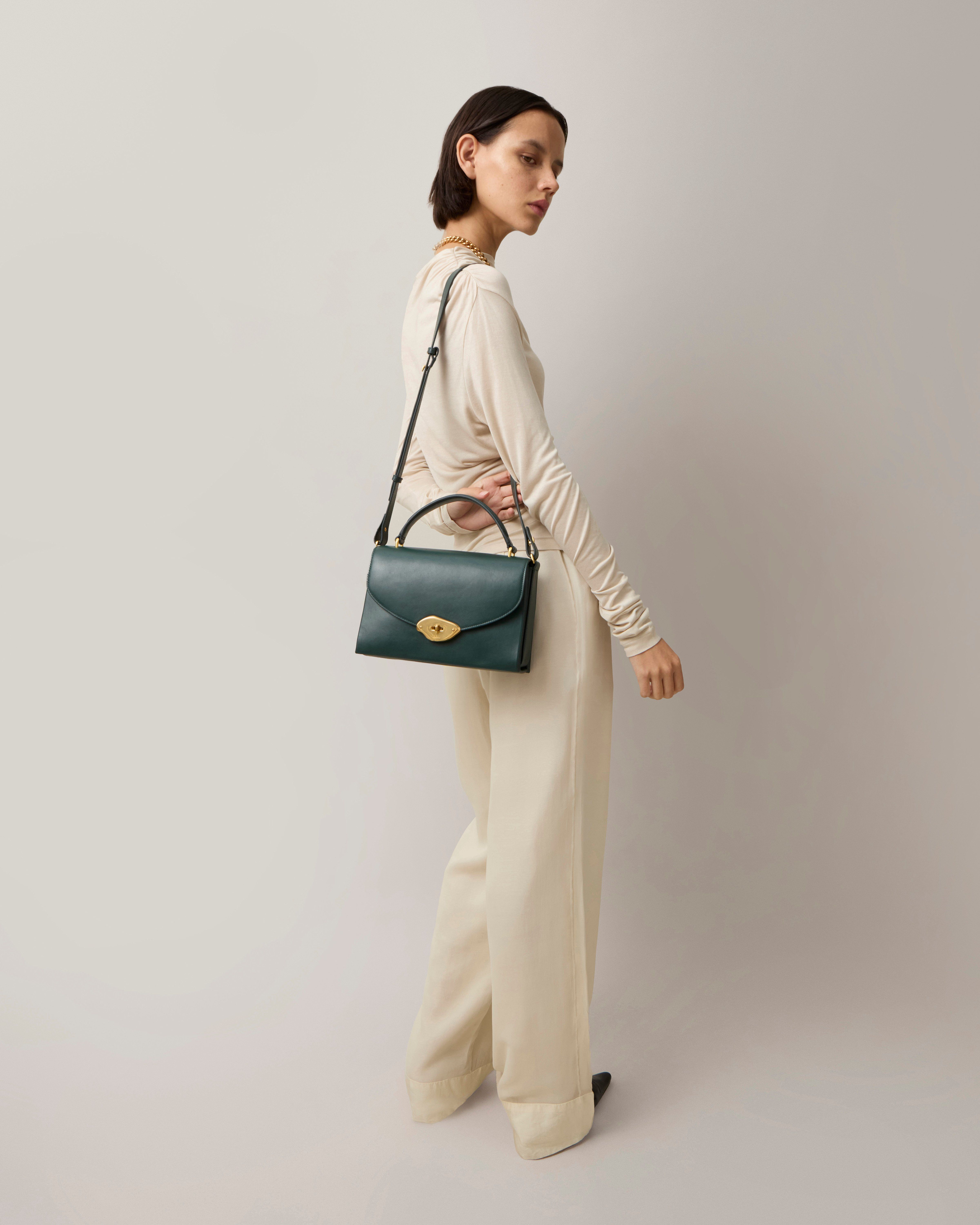 Lana Top Handle