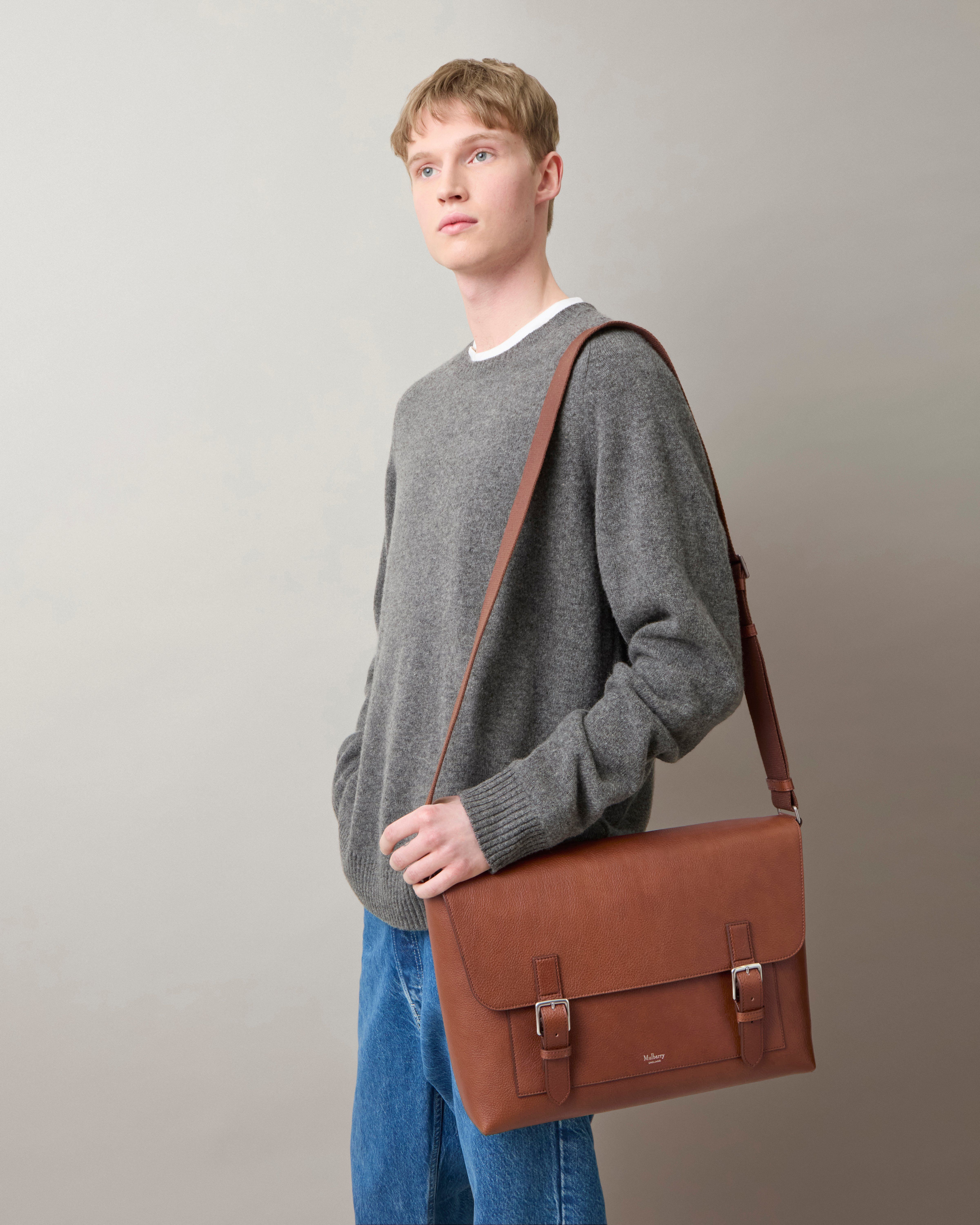 Chiltern Crossbody Messenger Oak NVT Men Mulberry