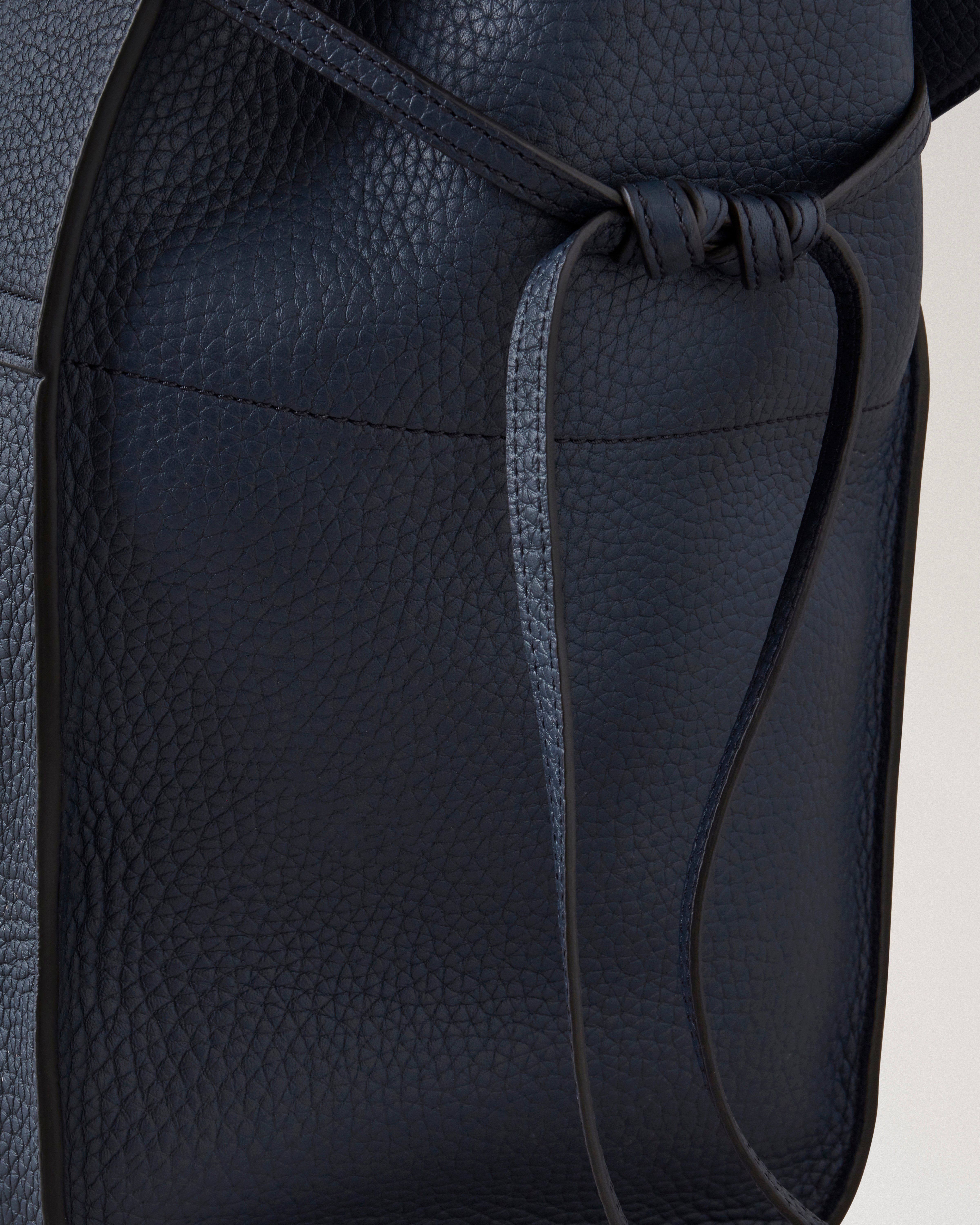 Large Soft Bayswater