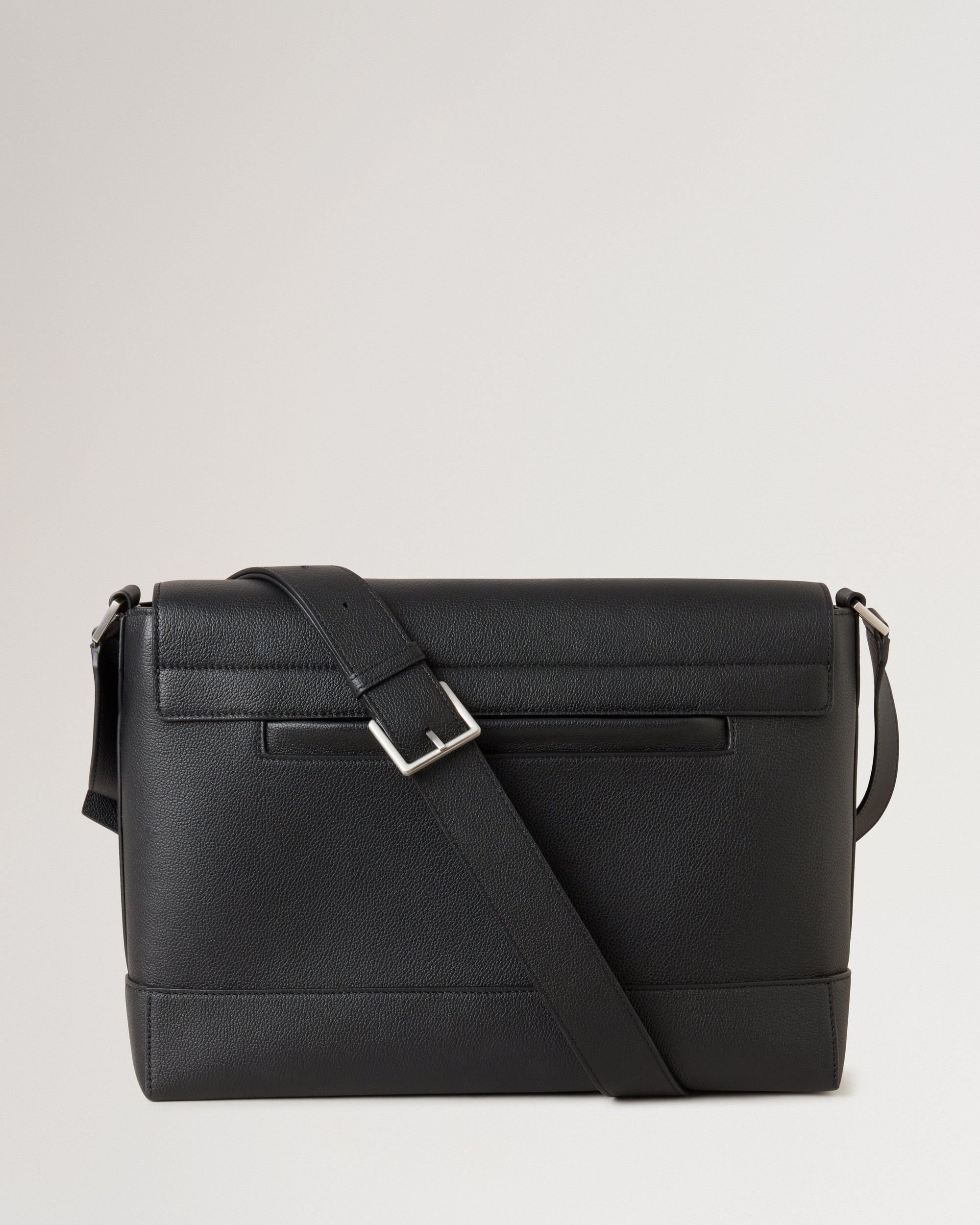 Farringdon Messenger | Black Small Pebble Grain | Men | Mulberry Farringdon Messenger | Black Small Pebble Grain | Men | Mulberry