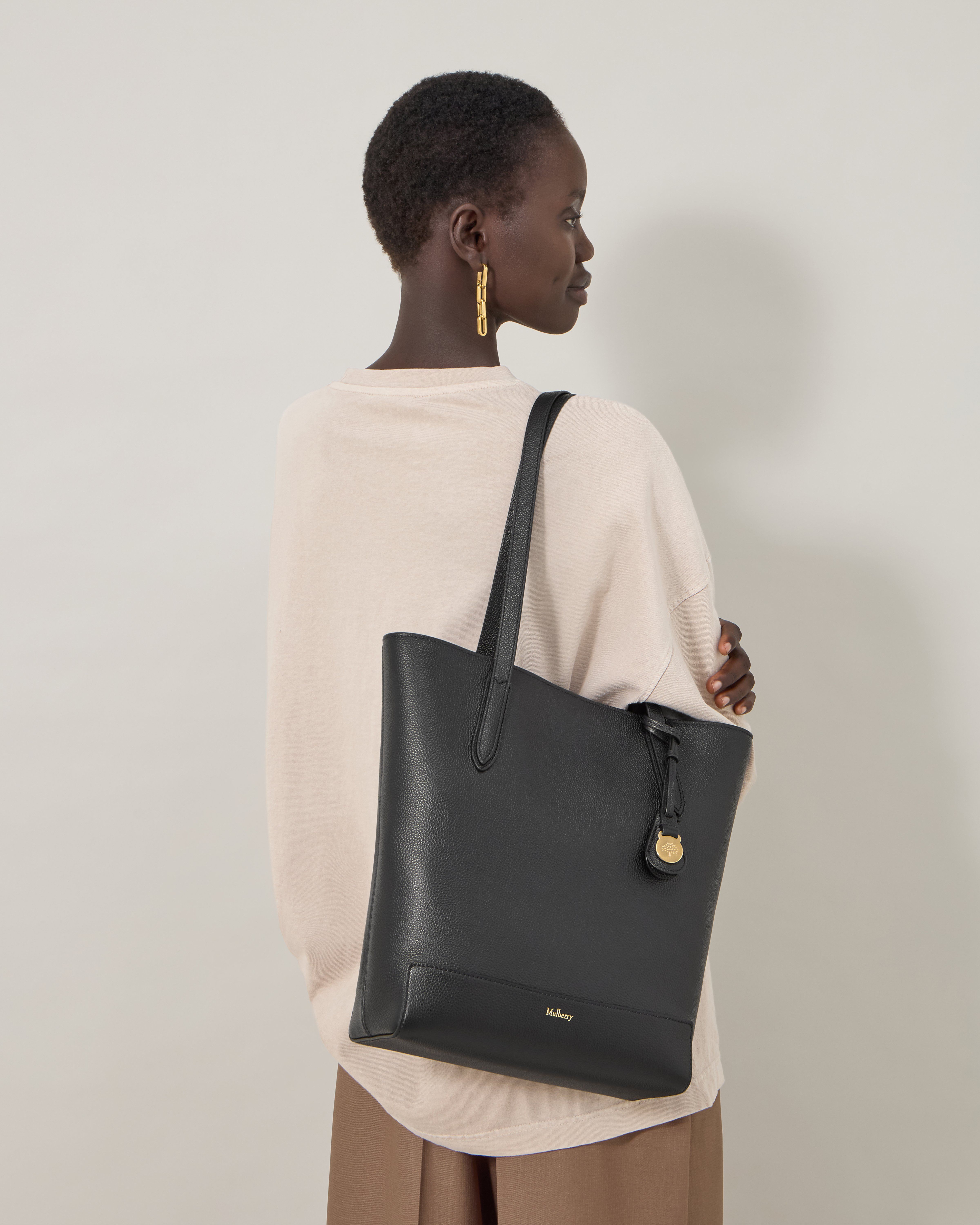 Mulberry マルベリー　クロコ型押し トートバッグレザー　A4可　ブラック Mulberry | ノースサウス ショッパー | ブラック スモール クラシック