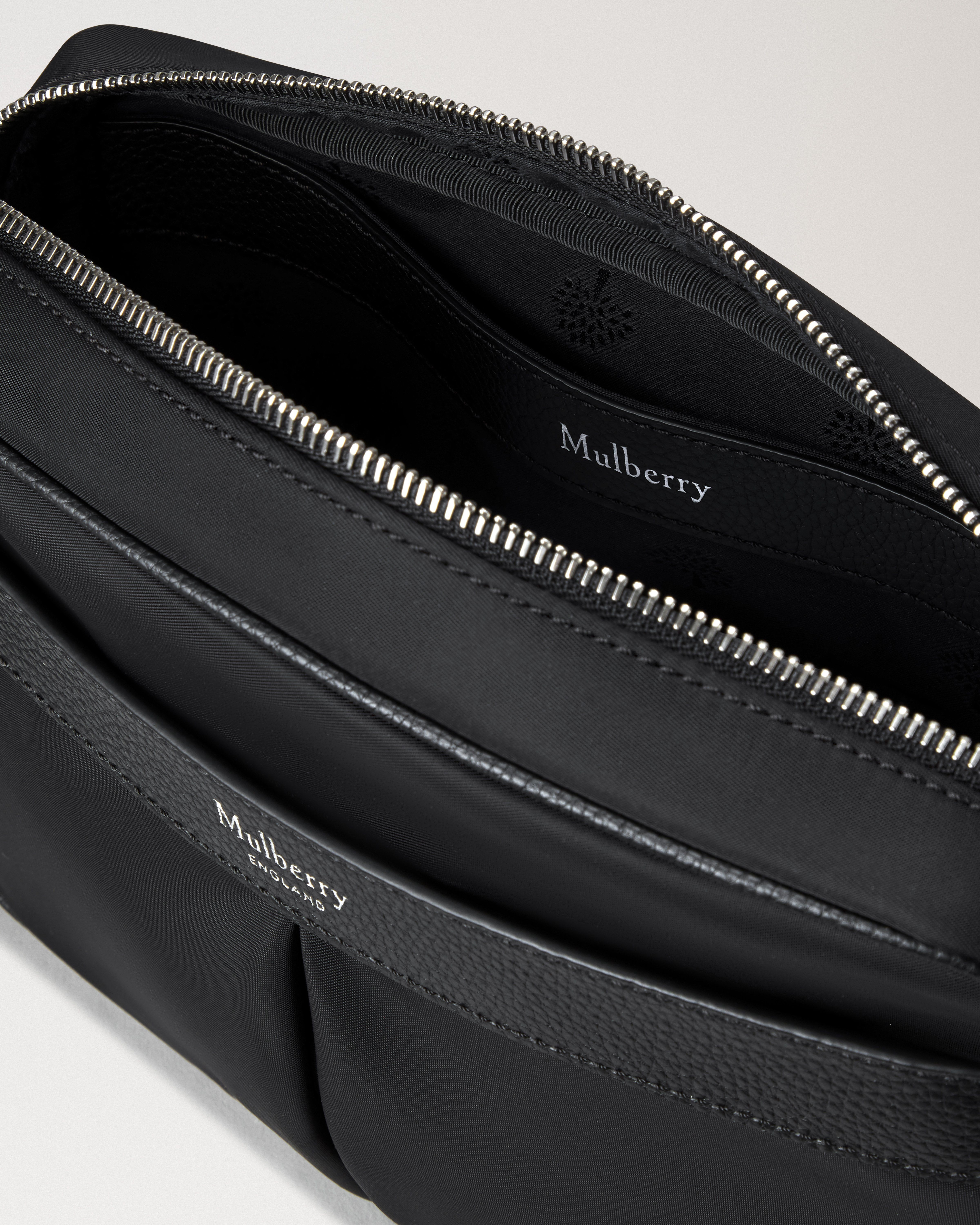 Mulberry | ヘリテージ ナイロン クロスボディ | ブラック ナイロン 