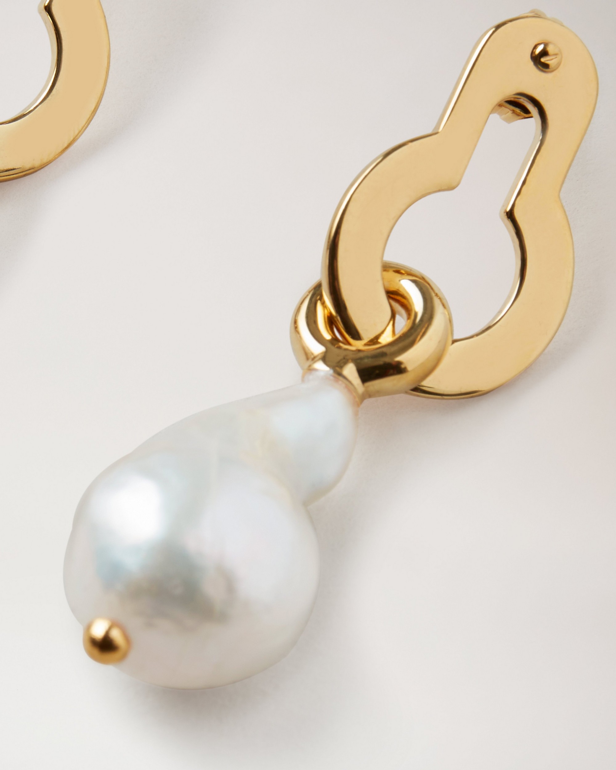 Good quality large baroque pearl three-grain hair band Gabriella