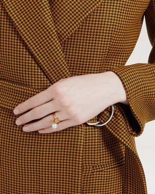 grace-small-ring-gold-mother-of-pearl-brass-resin