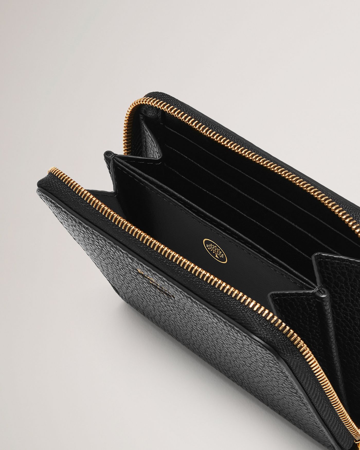 Billie Zip Around Purse Small (Black)