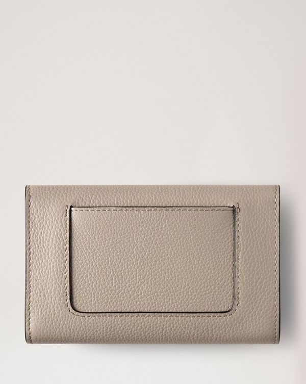 Mulberry | Medium Darley Wallet | Cashmere Taupe Small Classic Grain
