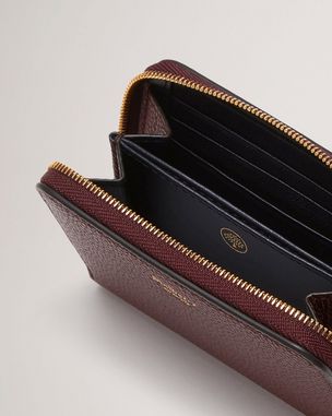 small-zip-around-purse-burgundy-small-classic-grain