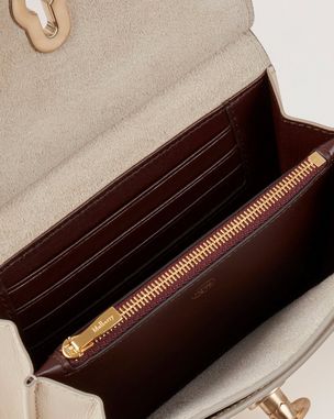 amberley-medium-wallet-chalk-silky-calf