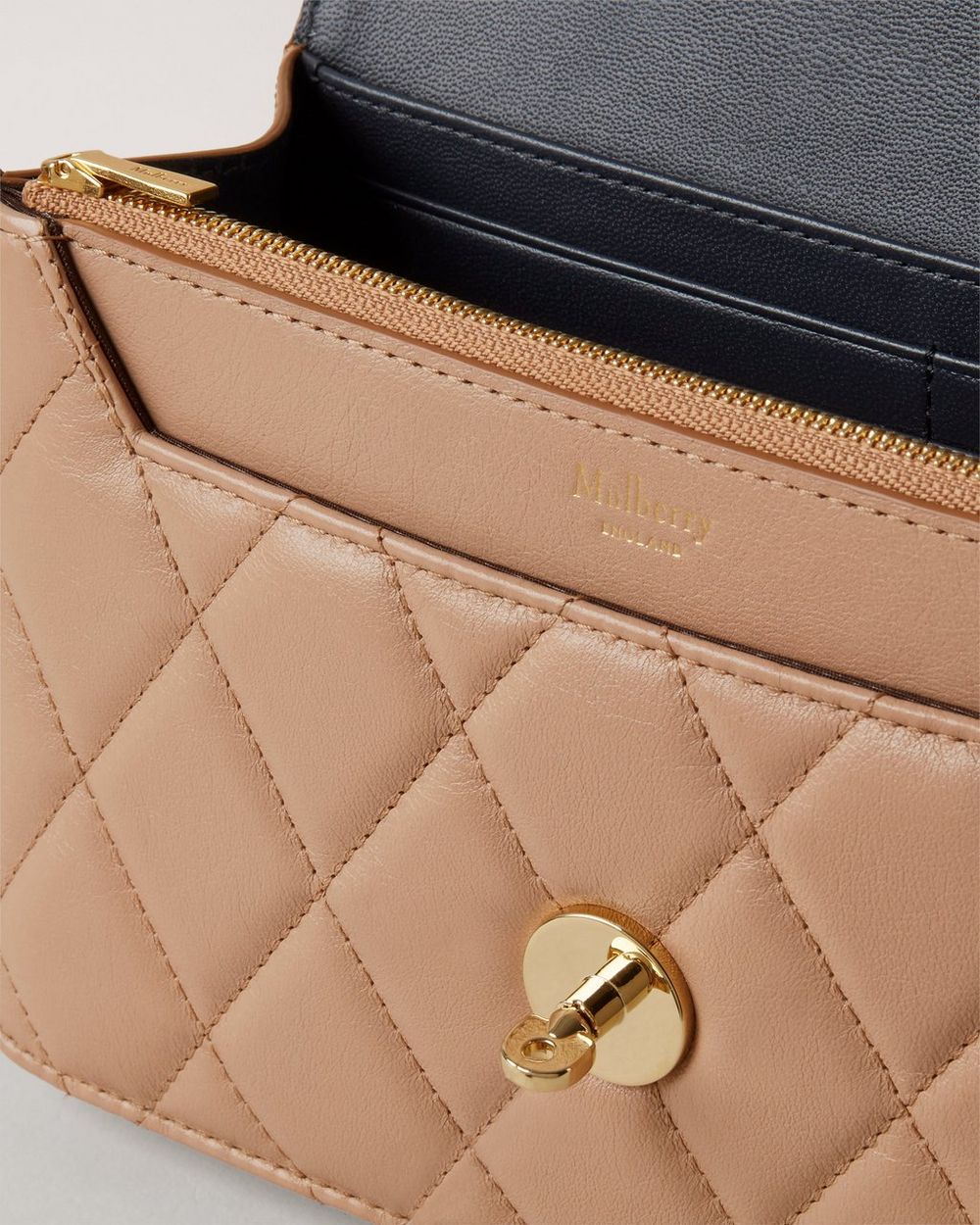 Small Darley | Light Salmon Quilted Shiny Calf | Darley | Mulberry