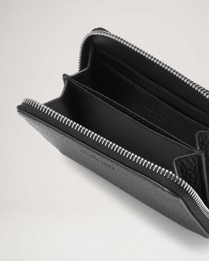 long-zipped-wallet-black-heavy-grain