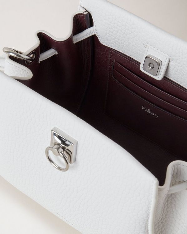 Mini Iris | White Heavy Grain | Iris | Mulberry Mini Iris | White Heavy Grain | Iris | Mulberry