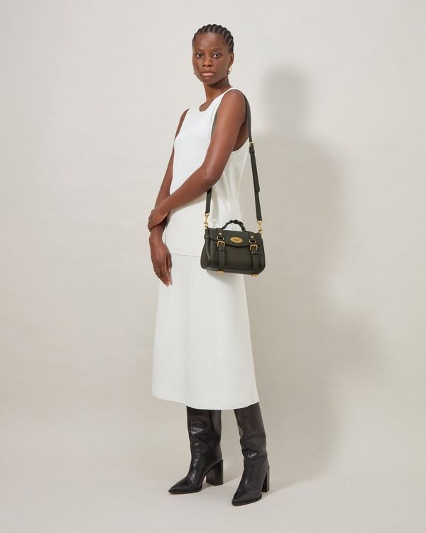 Mulberry | Mini Alexa | Juniper Green Heavy Grain | Women