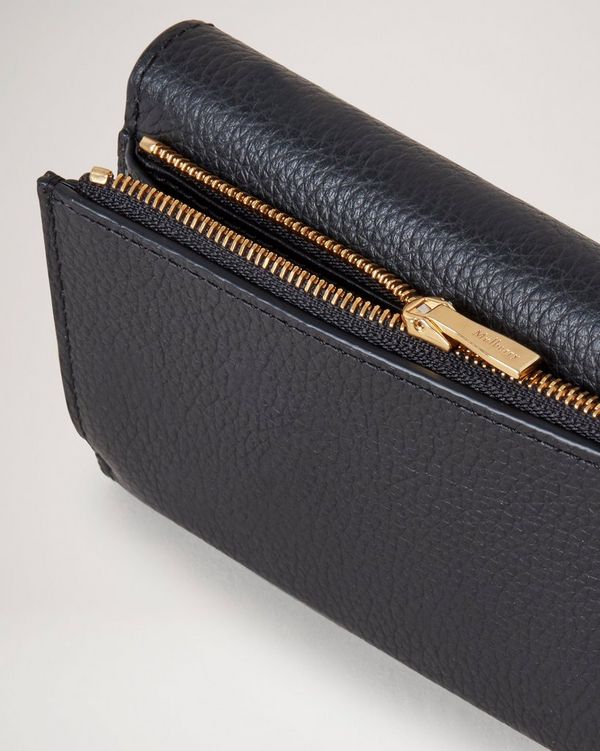 Continental Trifold