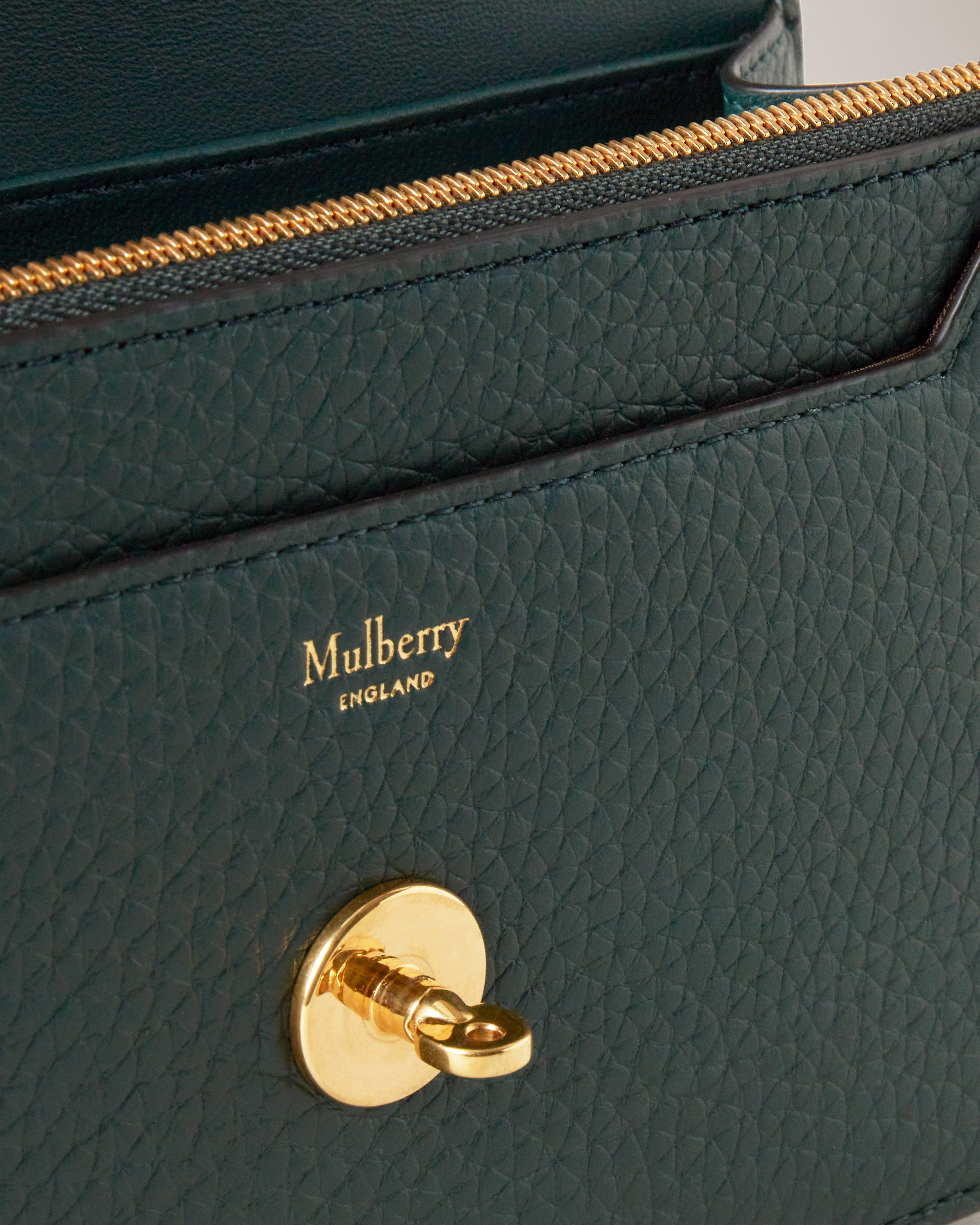 Small Darley, Mulberry Green Heavy Grain, Women