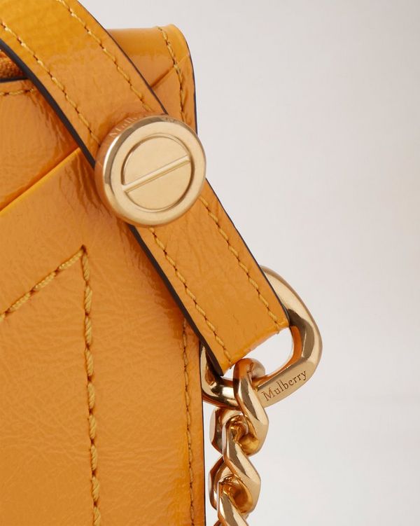 M Zipped Tasche