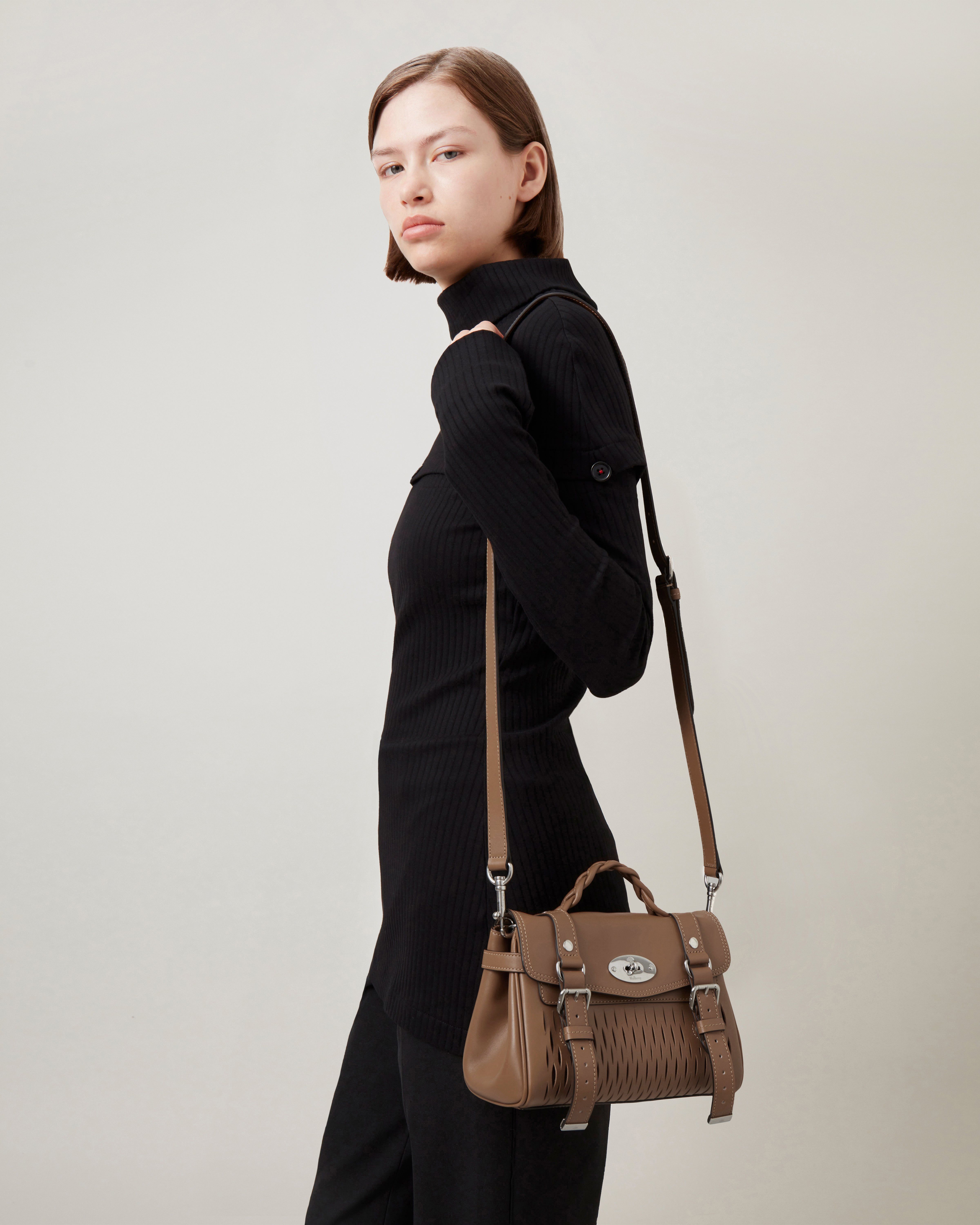 Mini Alexa Linen Green & Natural Raffia & Leather