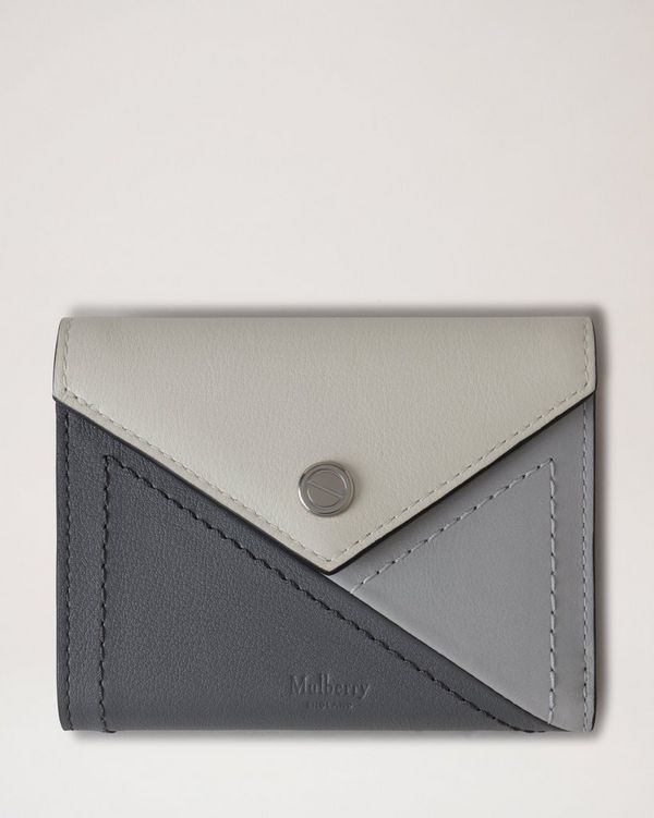SMALL TRIFOLD WALLET IN GRAINED CALFSKIN - GREY