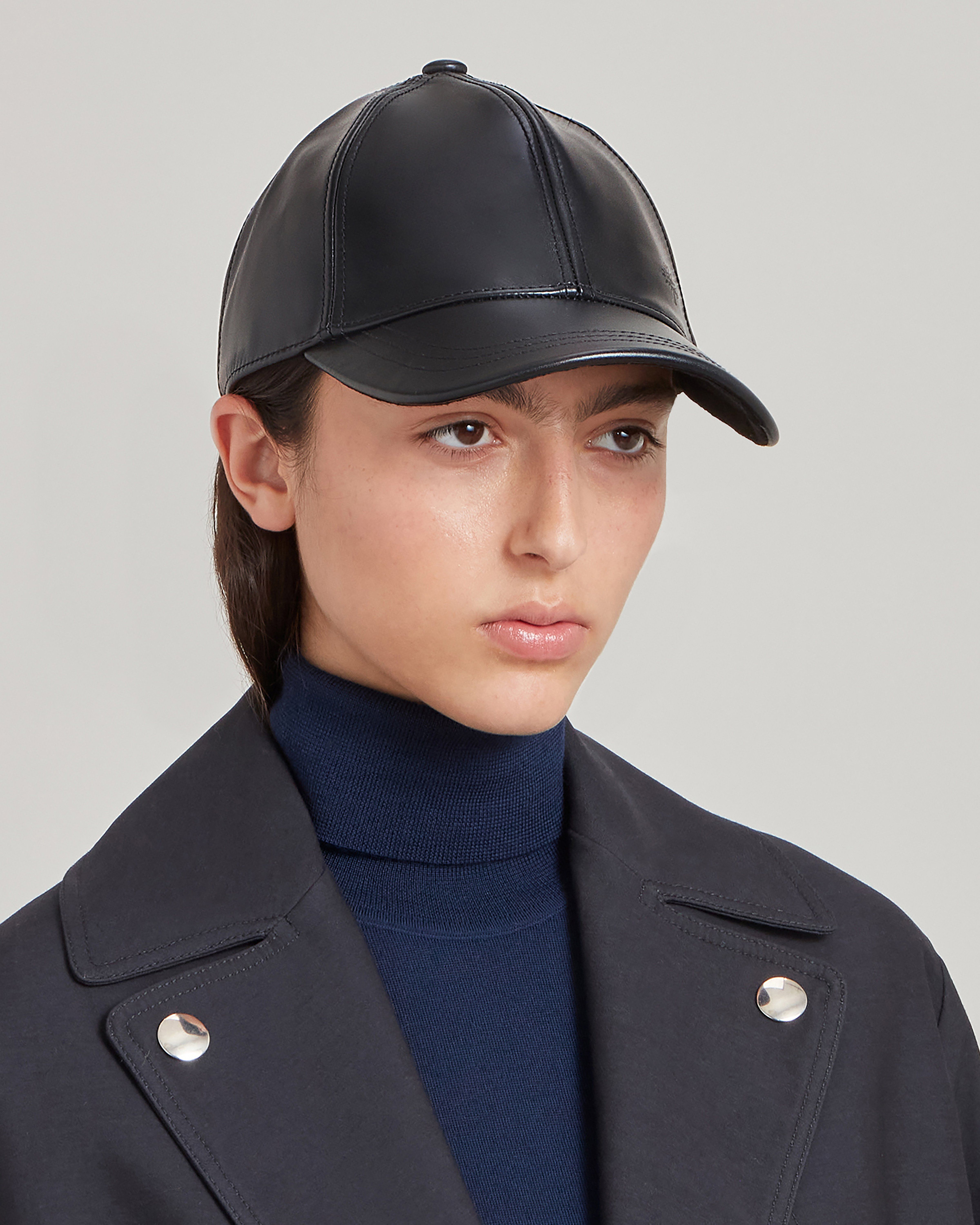 Black leather baseball cap hot sale womens