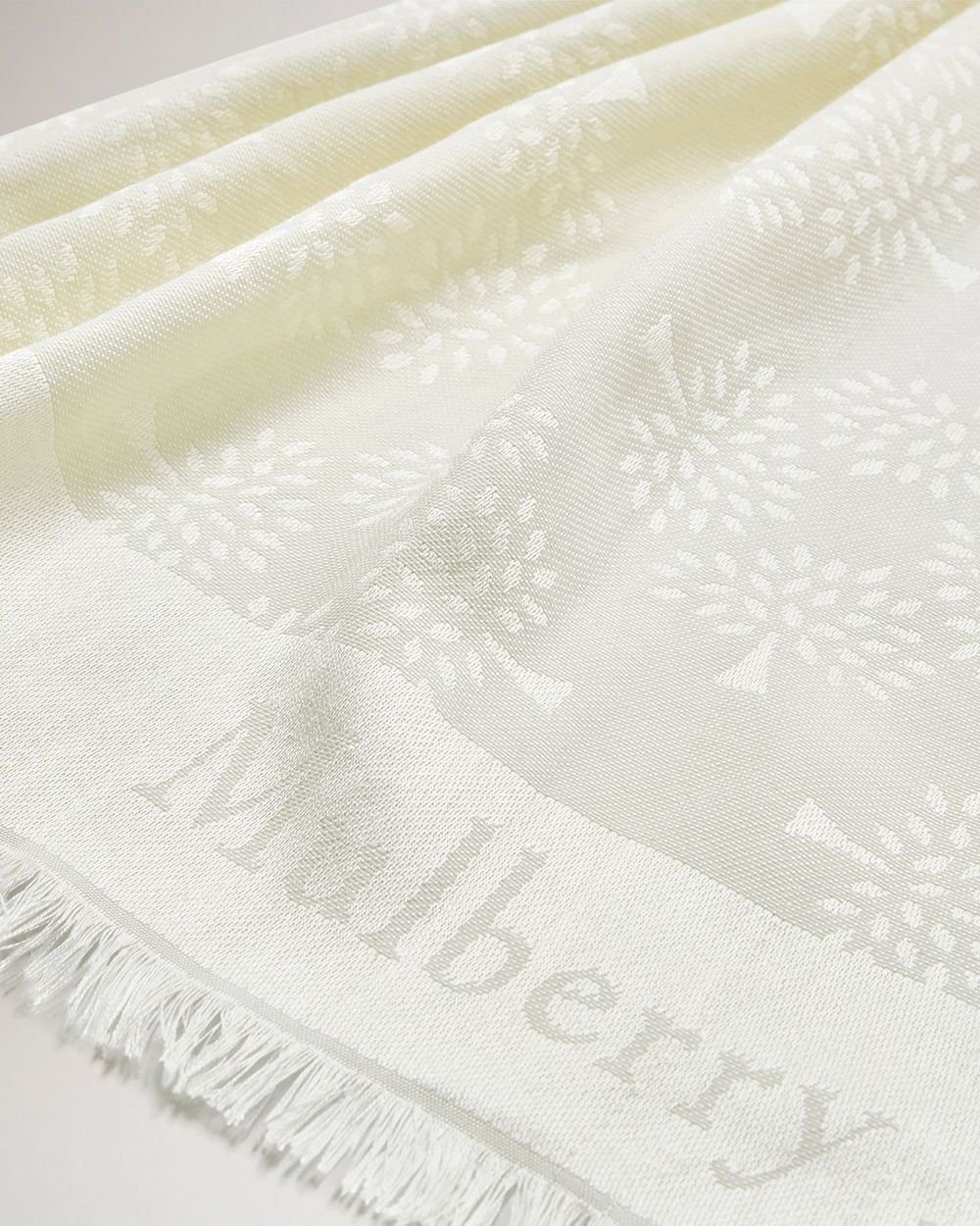 Mulberry Mulberry Tree Jacquard Rectangular Scarf