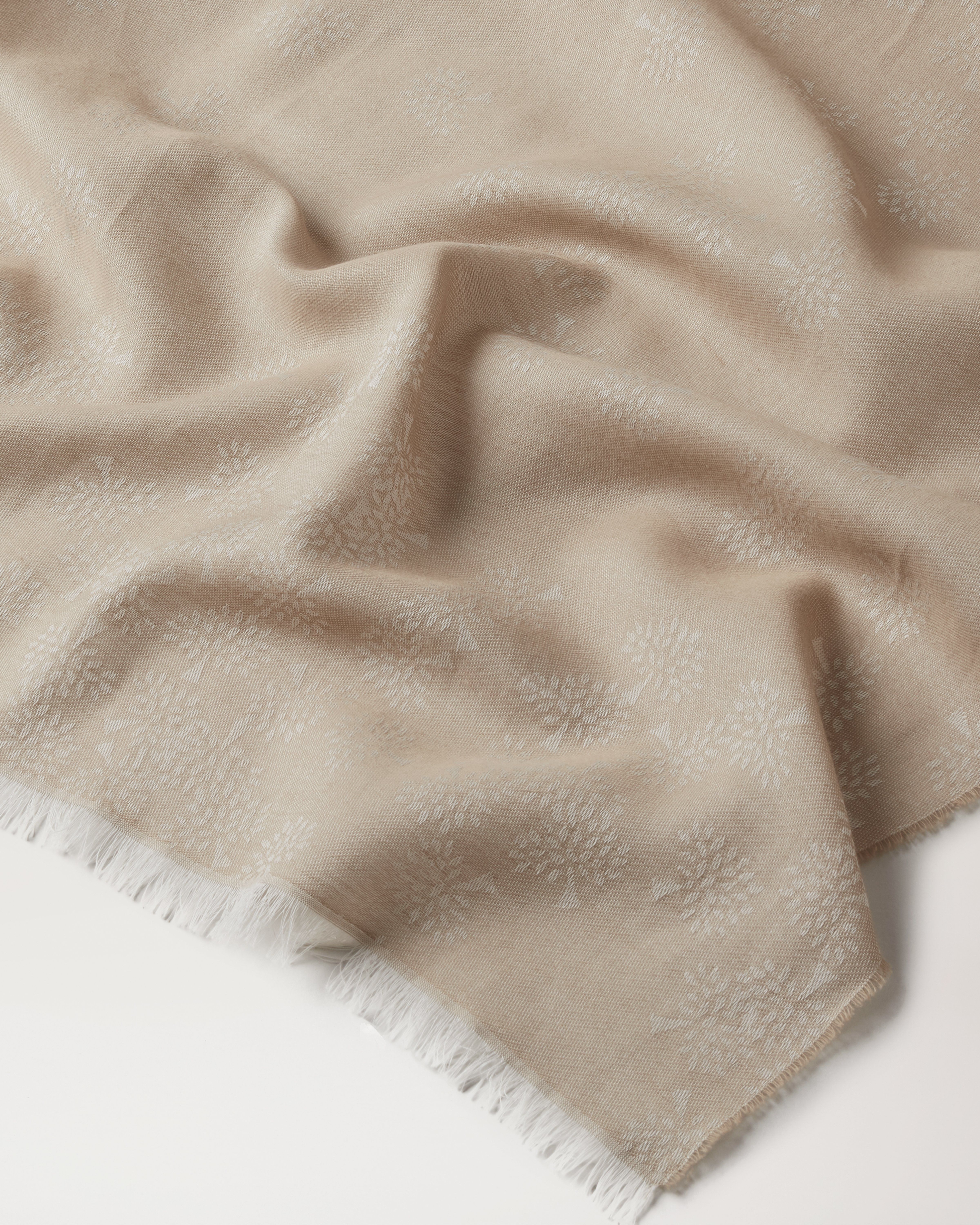 Tamara Scarf