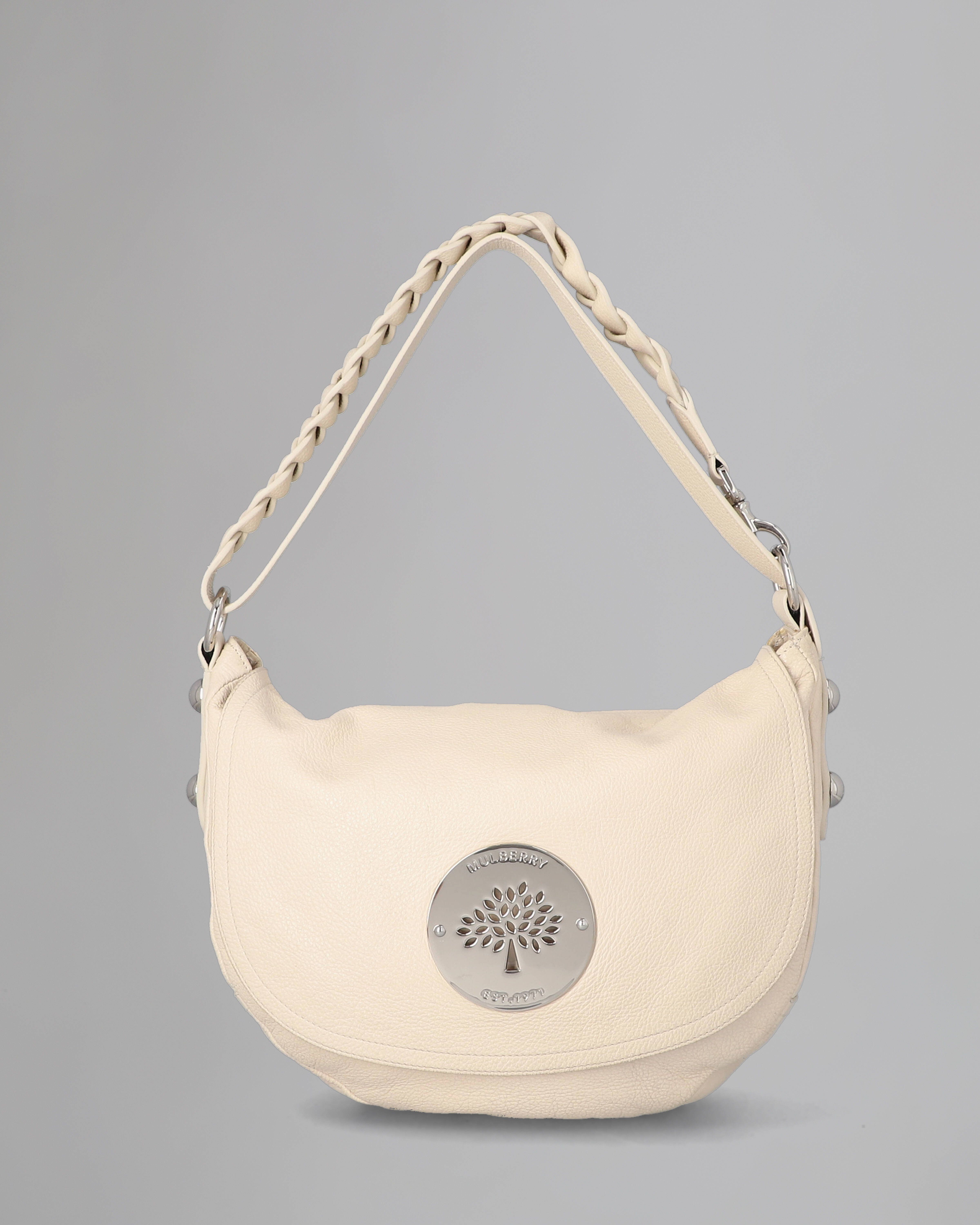 Daria Satchel