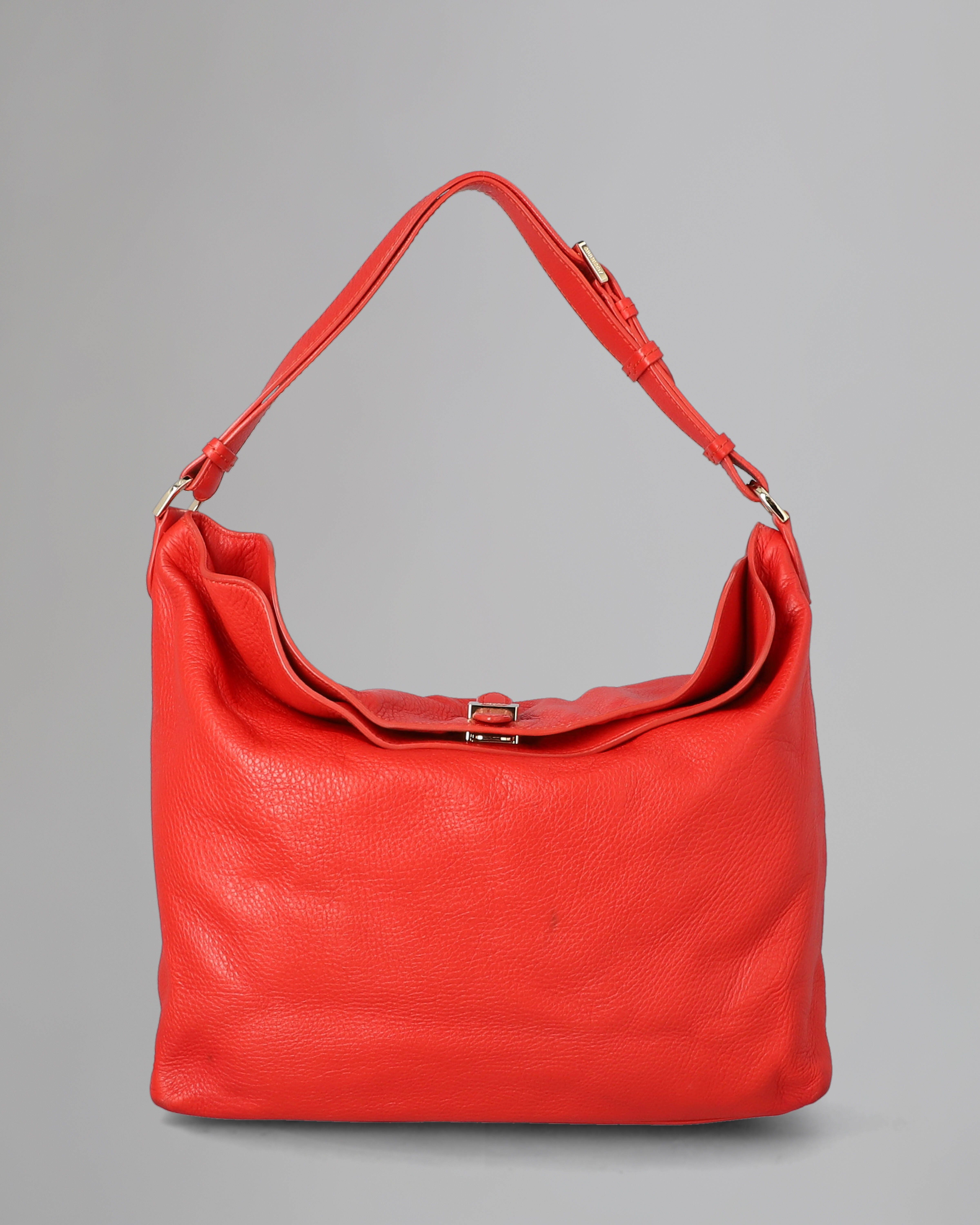 Tessie Hobo