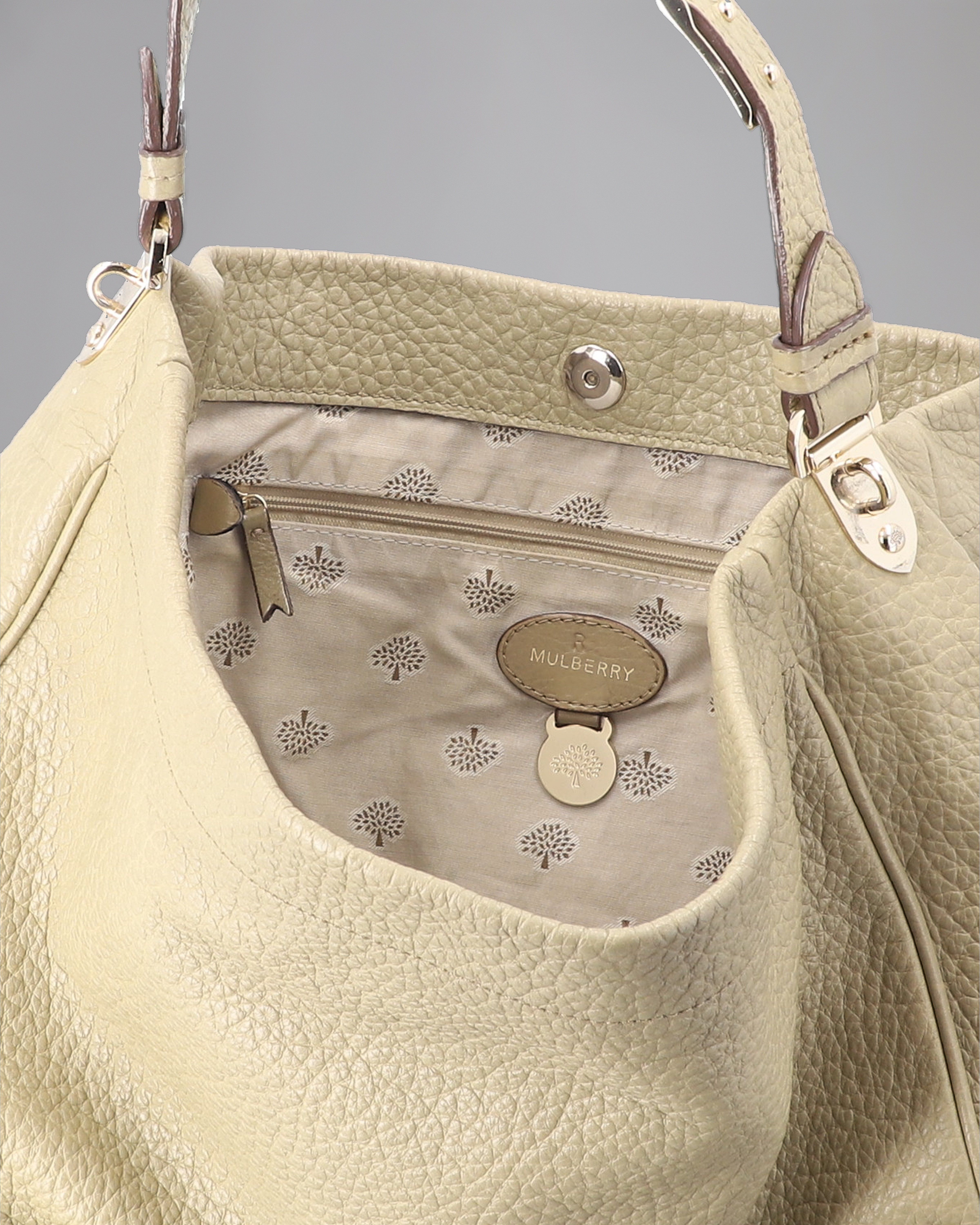 Evelina Hobo
