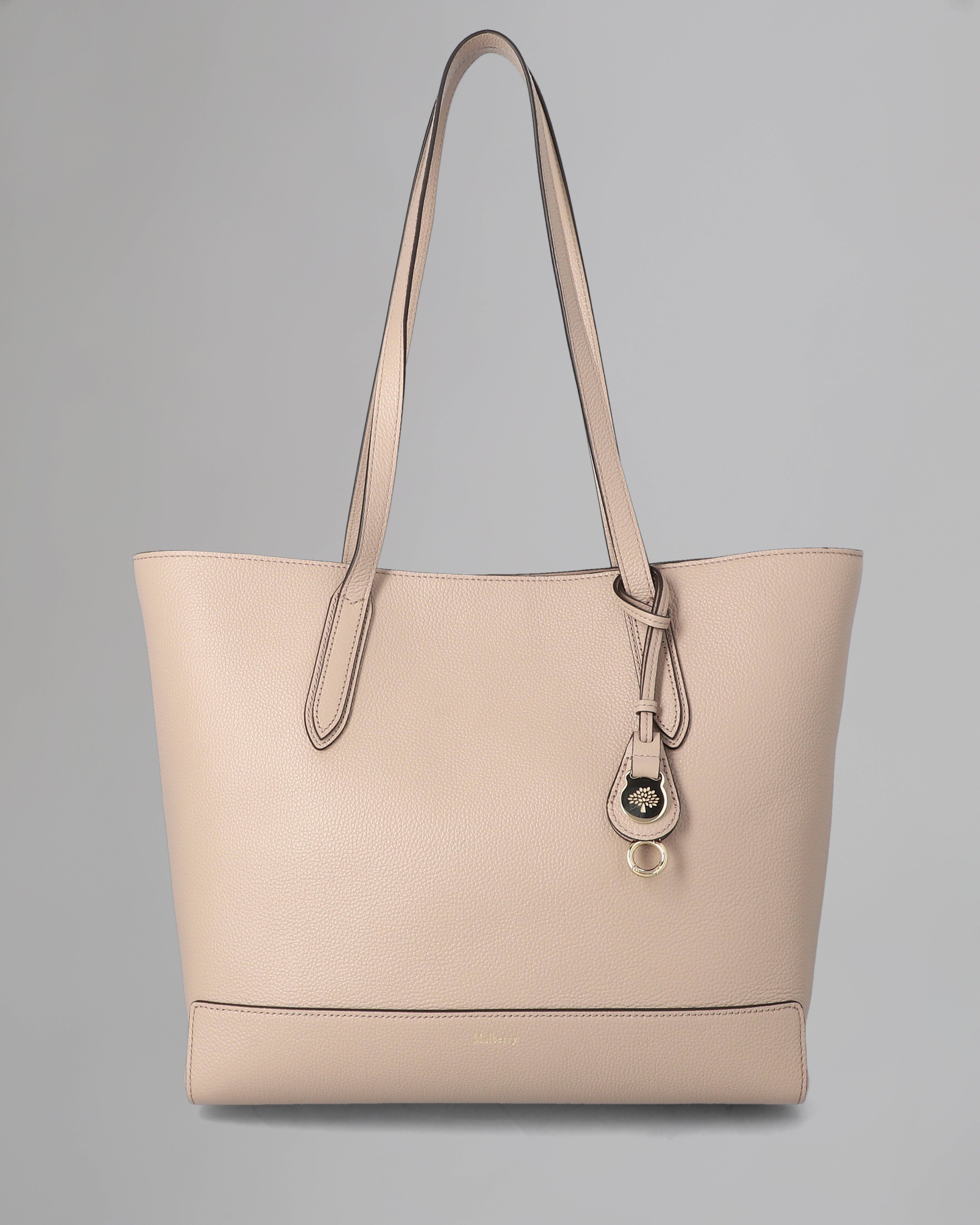A4 North South Shopper