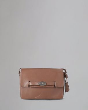 bayswater-shoulder-pre-loved-taupe-shiny-goat