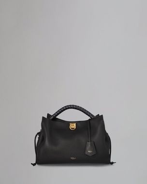 iris-pre-loved-black-heavy-grain
