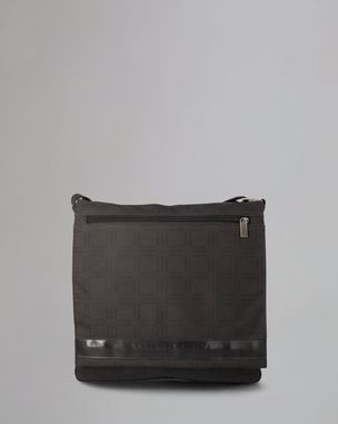 aquila-pre-loved-grey-technique