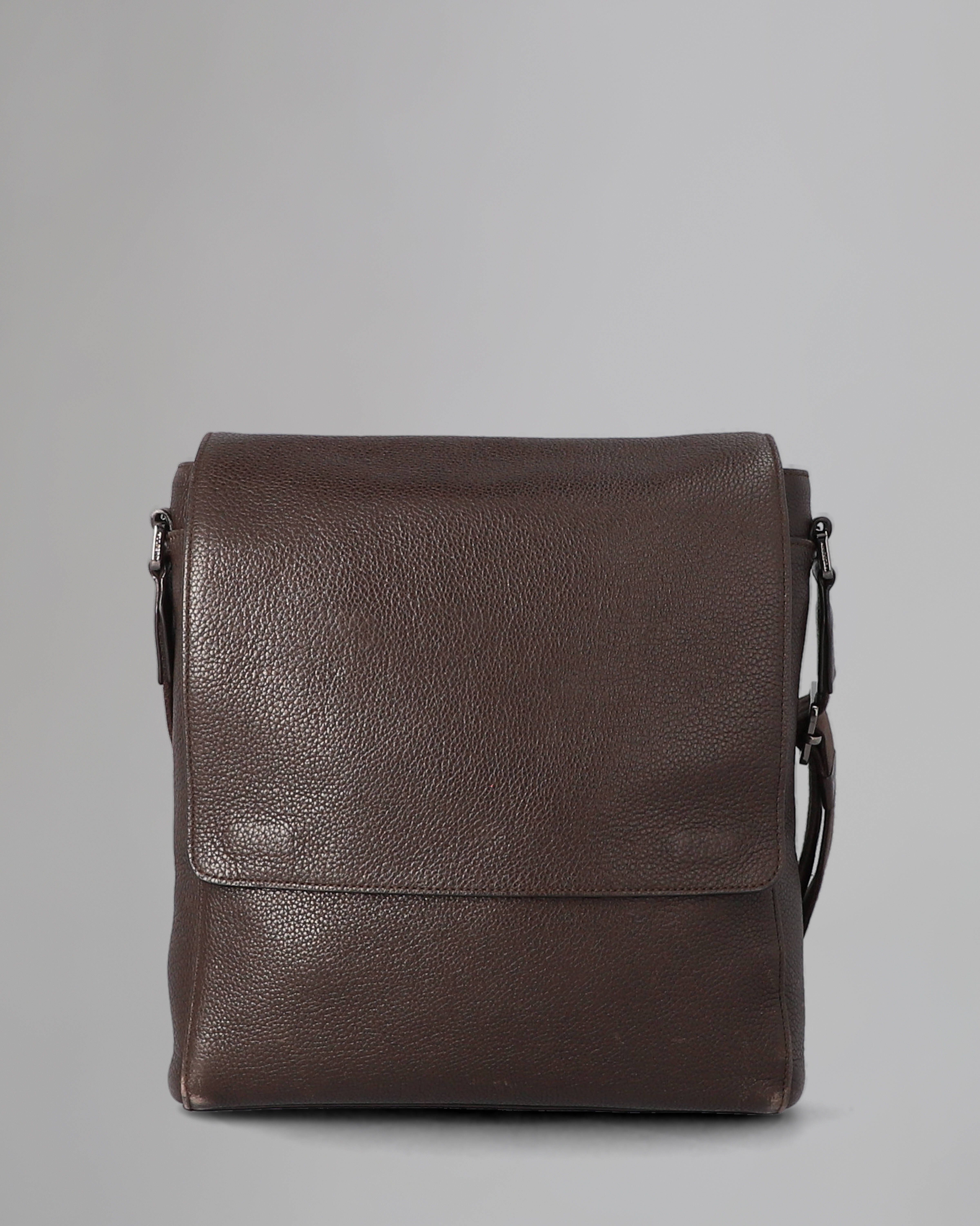 Maxwell Slim Messenger