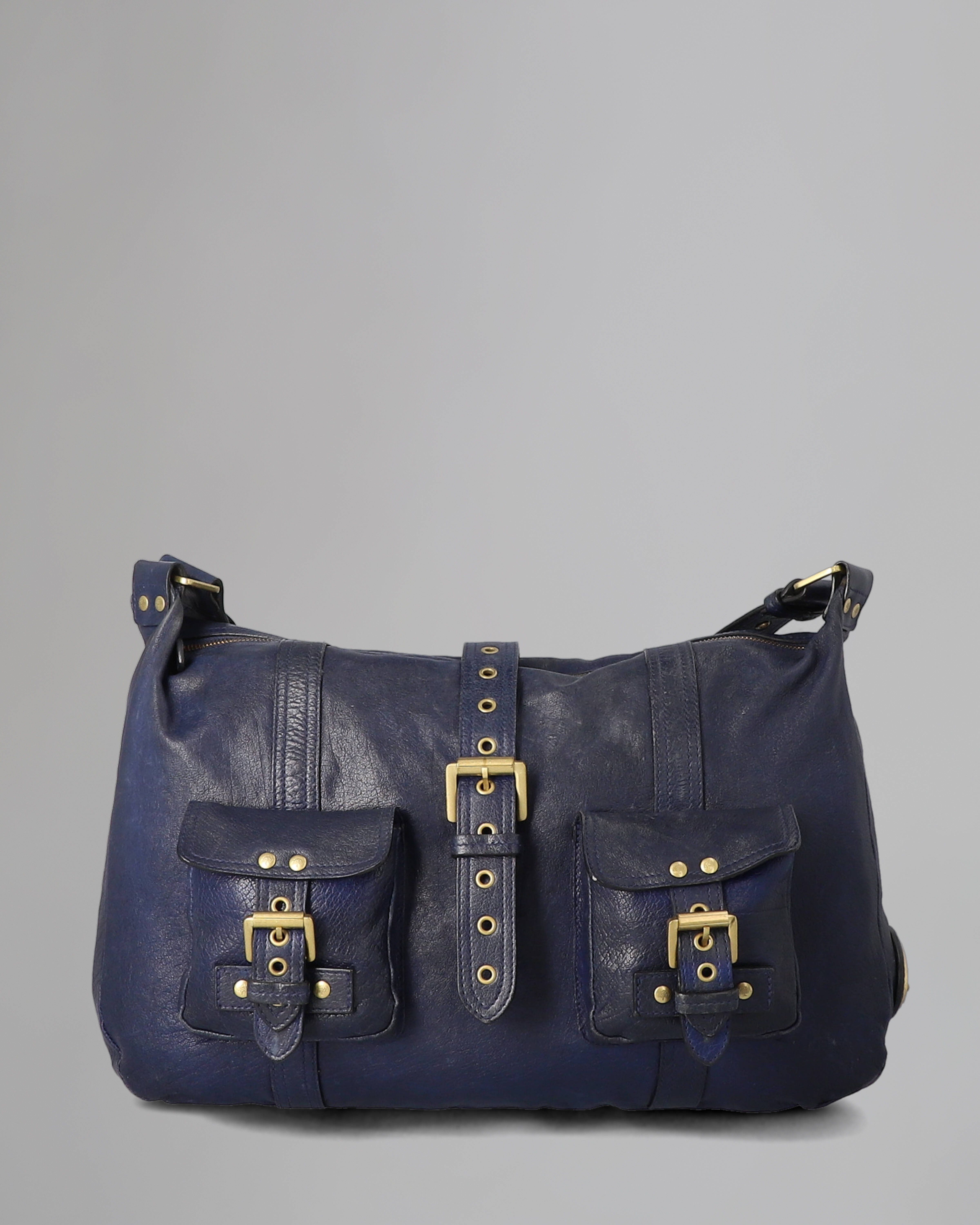 Roxanne Satchel