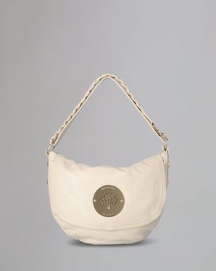daria-satchel-pre-loved-marshmallow-white-soft-spongy