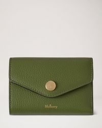 folded-multi-card-wallet