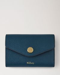 folded-multi-card-wallet