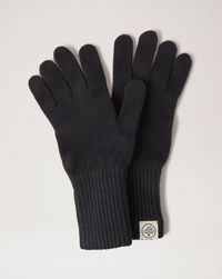 knitted-gloves