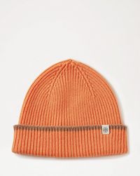 solid-knitted-beanie