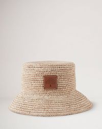 bucket-hat